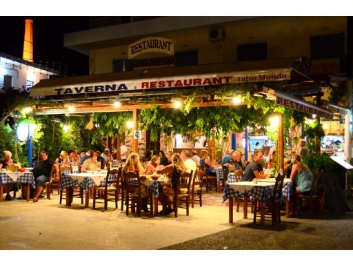 Tatso Mondo Restaurant Agia Galini, Port